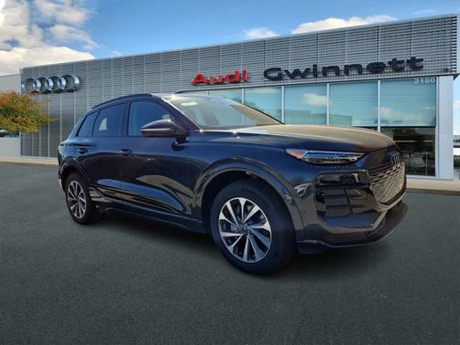 2025 Audi Q6 e-tron Premium Plus