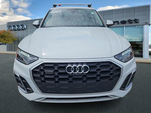 2022 Audi Q5 S line Premium Plus