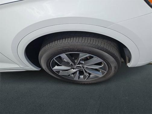 2022 Audi Q5 S line Premium Plus