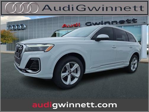 2025 Audi Q7 Premium