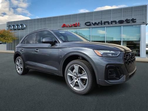 2025 Audi Q5 S line Premium