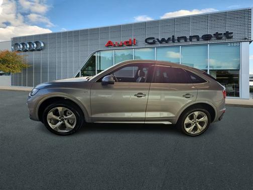 2025 Audi Q5 Sportback Premium Plus 45 TFSI S line quattro S tronic