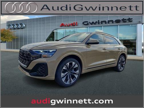 2025 Audi Q8 Premium Plus