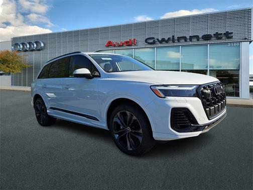 2025 Audi Q7 Premium Plus