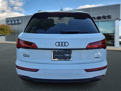 2025 Audi Q5 S line Premium