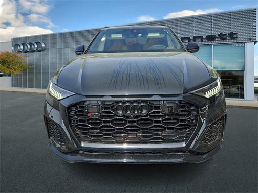 2024 Audi RS Q8 4.0T