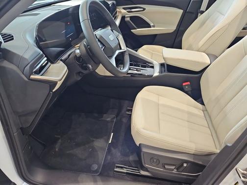 2025 Audi Q5 Premium
