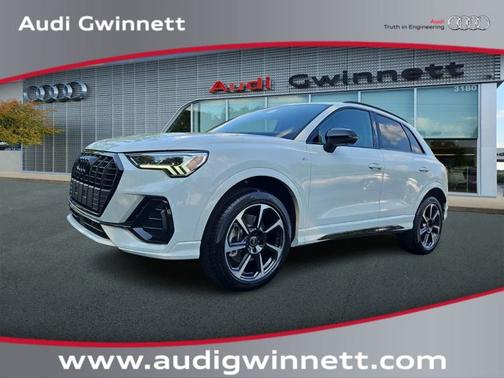 2025 Audi Q3 Premium 45 TFSI S line quattro Tiptronic