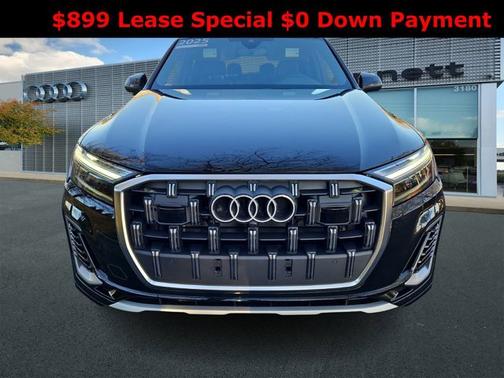 2025 Audi Q7 Premium