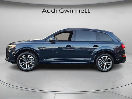 2025 Audi Q7 Premium 45 TFSI quattro Tiptronic