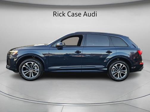 2025 Audi Q7 Premium 45 TFSI quattro Tiptronic