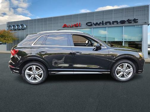 2020 Audi Q3 Premium 45 TFSI S line quattro Tiptronic
