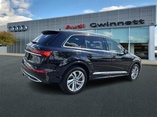 2021 Audi Q7 Premium Plus