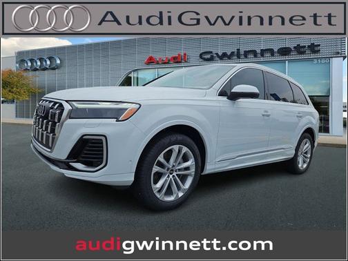 2025 Audi Q7 Premium Plus