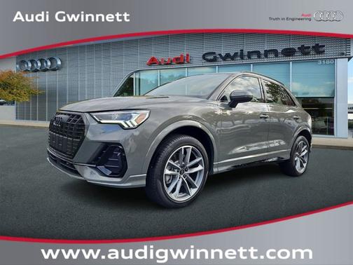 2025 Audi Q3 Premium 45 TFSI S line quattro Tiptronic
