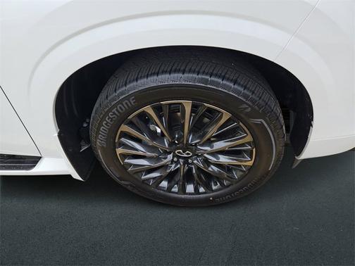 2025 INFINITI QX80 AUTOGRAPH