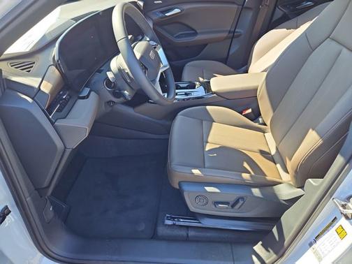 2025 Audi Q6 e-tron Premium Plus