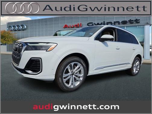 2025 Audi Q7 Premium Plus