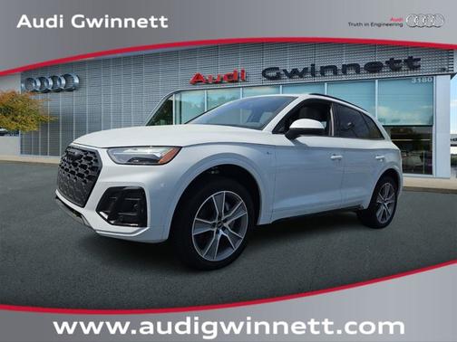 2025 Audi Q5 S line Premium