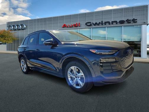 2025 Audi Q6 e-tron Premium Plus