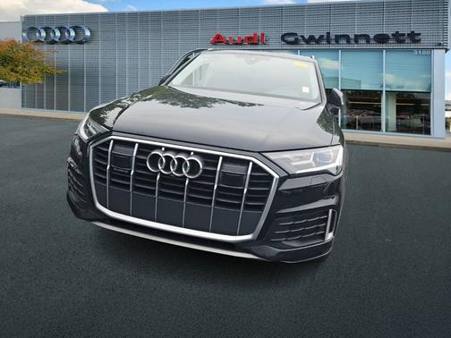 2023 Audi Q7 Premium 45 TFSI quattro Tiptronic