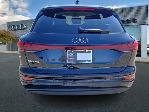 2025 Audi Q6 e-tron Premium