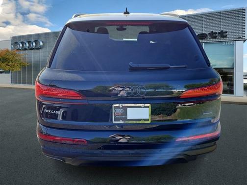 2025 Audi Q7 Prestige