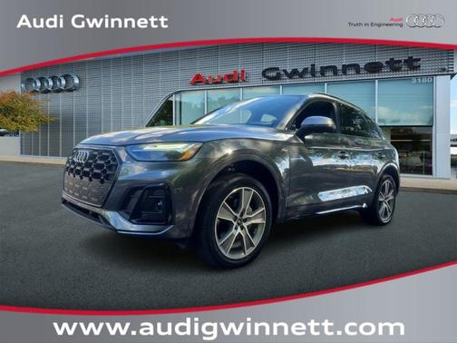 2025 Audi Q5 Premium 45 TFSI S line quattro