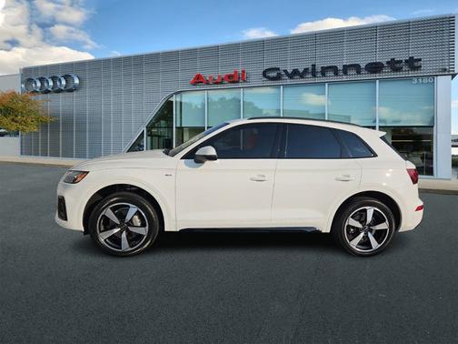 2023 Audi Q5 Premium Plus 45 TFSI S line quattro