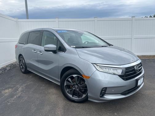 Lunar Silver Metallic 2023 Honda Odyssey