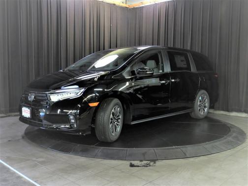2023 Honda Odyssey 