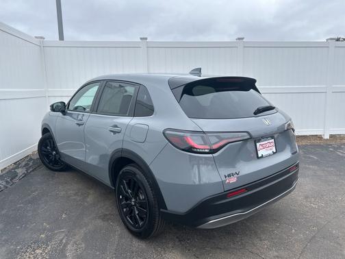 Urban Gray Pearl 2026 Honda HR-V