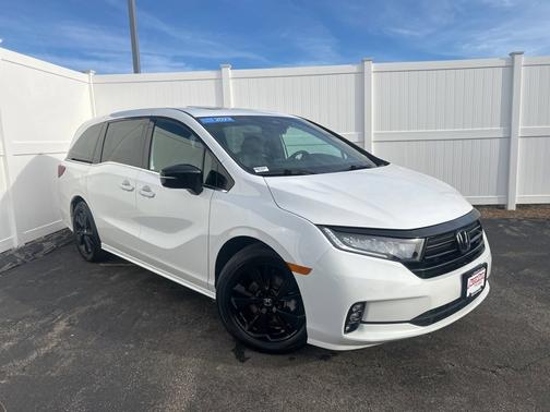 2023 Honda Odyssey 