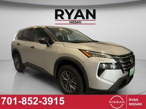 Brilliant Silver Metallic 2024 Nissan Rogue S