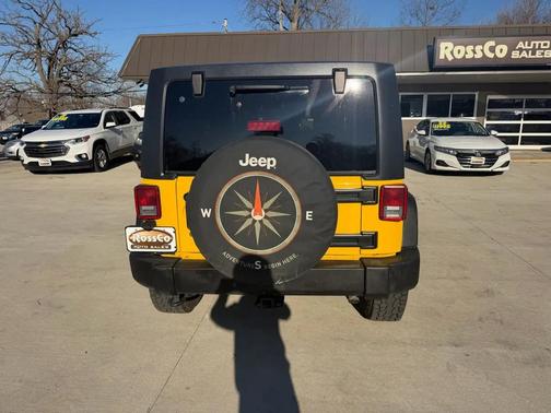 Detonator Yellow Clearcoat 2011 Jeep Wrangler Unlimited Sport