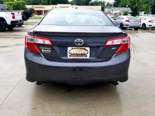 2012 Toyota Camry SE