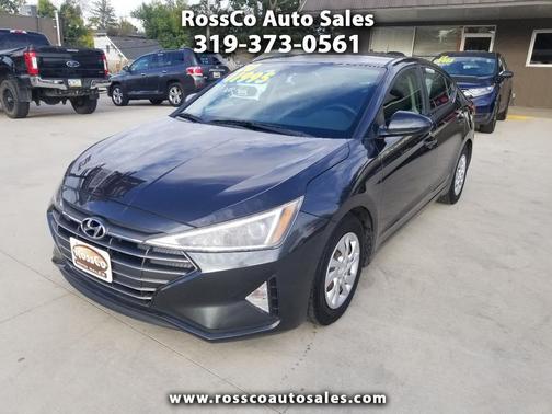 2020 Hyundai ELANTRA SE