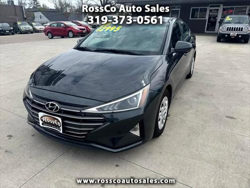 2020 Hyundai ELANTRA SE
