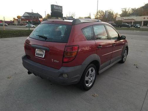2007 Pontiac Vibe Base