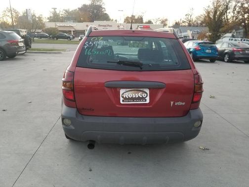 2007 Pontiac Vibe Base