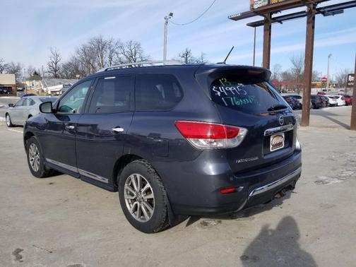 2013 Nissan Pathfinder SL