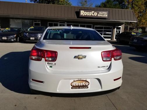 2015 Chevrolet Malibu 1LT