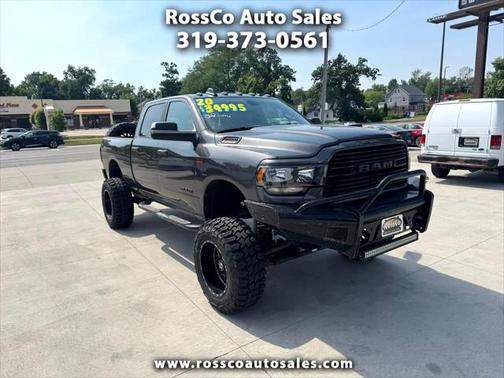 2020 RAM 2500 Big Horn Crew Cab 4X4 6'4' Box