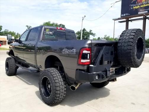 2020 RAM 2500 Big Horn Crew Cab 4X4 6'4' Box
