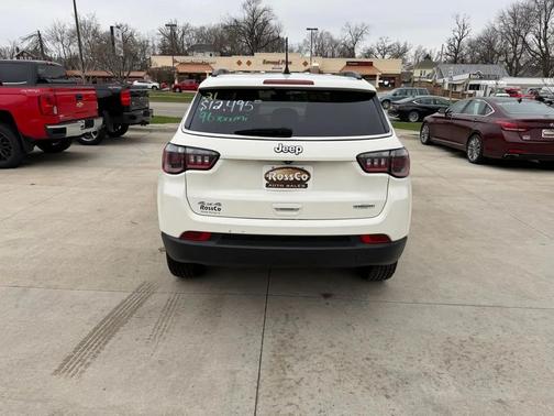 White Clearcoat 2021 Jeep Compass Latitude