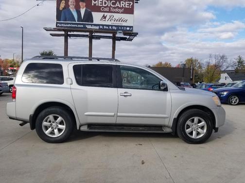 2012 Nissan Armada SV