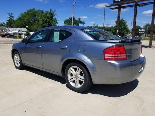 Silver 2008 Dodge Avenger 4dr Sdn SXT FWD