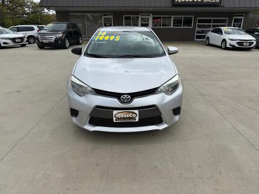 Classic Silver Metallic 2016 Toyota Corolla LE