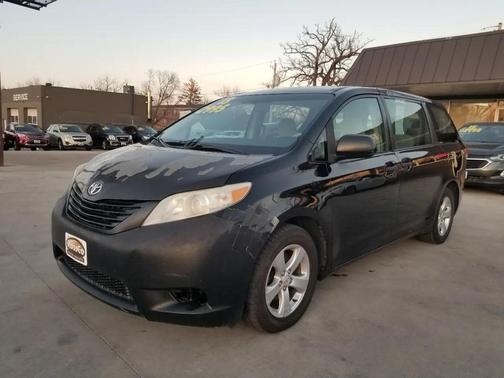 2013 Toyota Sienna SE
