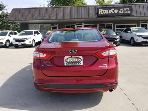 2013 Ford Fusion Hybrid SE Hybrid